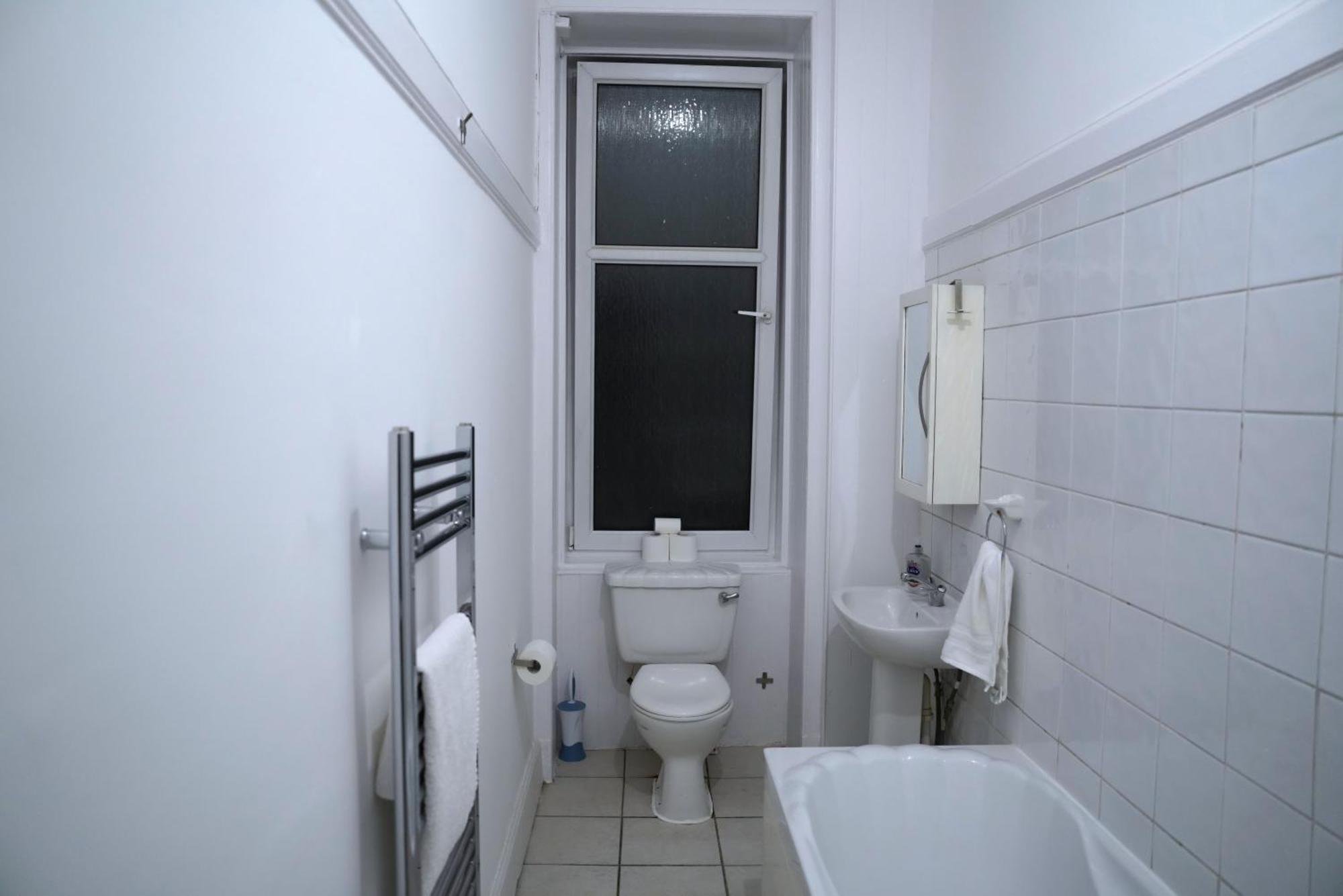 Appartement Recently Refurbished 2 Bedroom Apartment! *