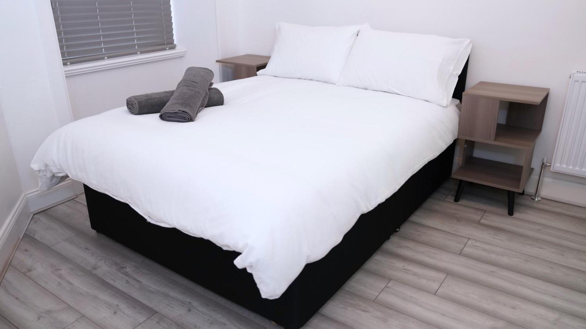 Appartement Recently Refurbished 2 Bedroom Apartment!